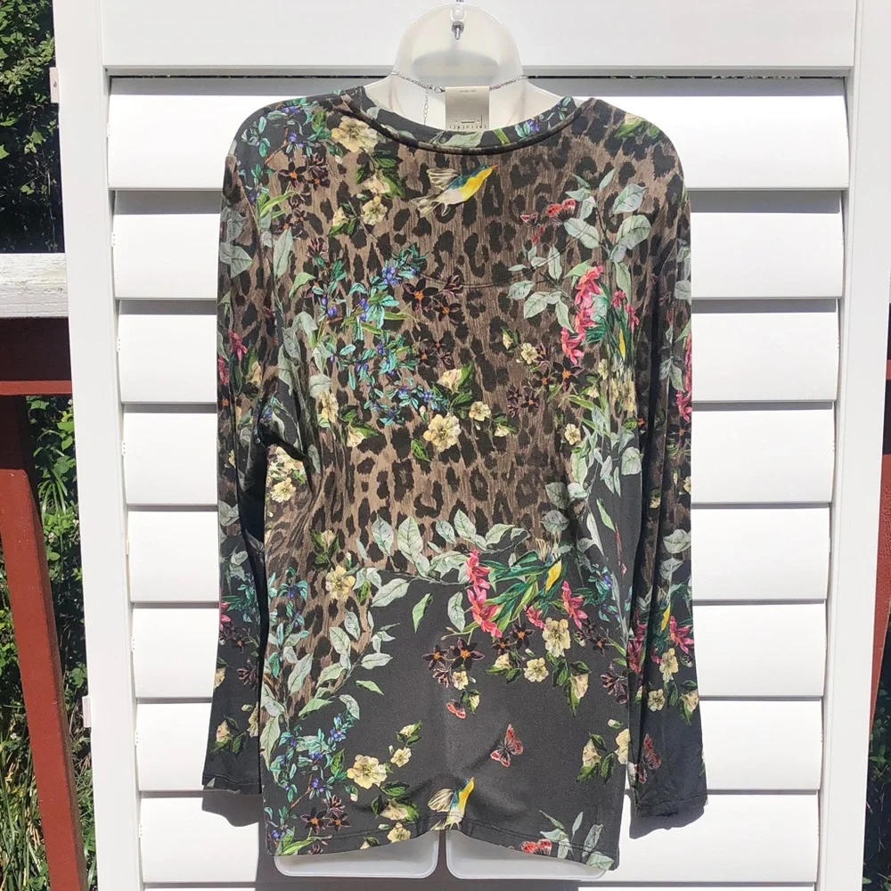 Johnny Was Olive Floral & Leopard Print V-Neck Long Sleeve Top - Picture 7 of 9